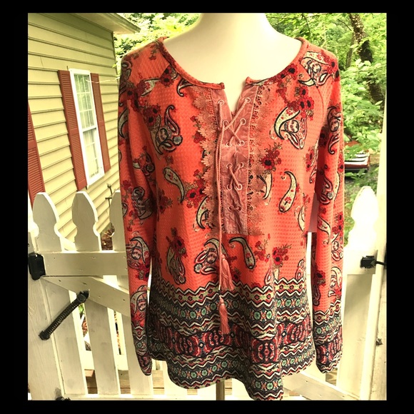Democracy Tops - Vintage America Coral Print Waffle Weave Top Large